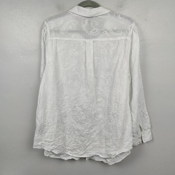 Torrid Embroidered Button Up Shirt Womens 3X White Cotton Paisley Top Preppy - Picture 5 of 8